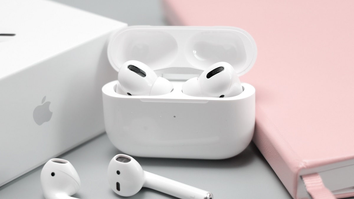 Airpods price amazon discount india